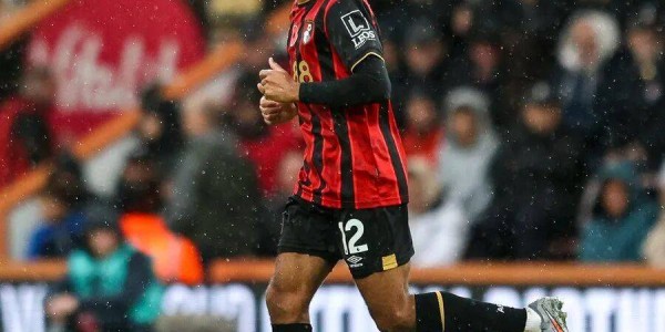 曼联冬窗买中场新增一人选，价格3000万！刚完成43米小贝式吊射