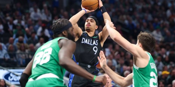 布朗33+11弗拉格空砍36分 凯尔特人胜独行侠