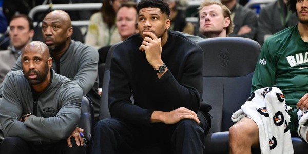 曝湖人明夏可能会关注字母哥 用3首轮+里夫斯谈判